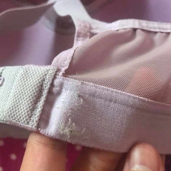 Victoria's Secret Sports Bra - Picture 3 of 4